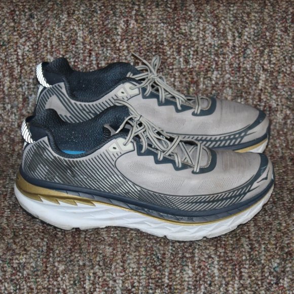 men's hoka one one bondi 5